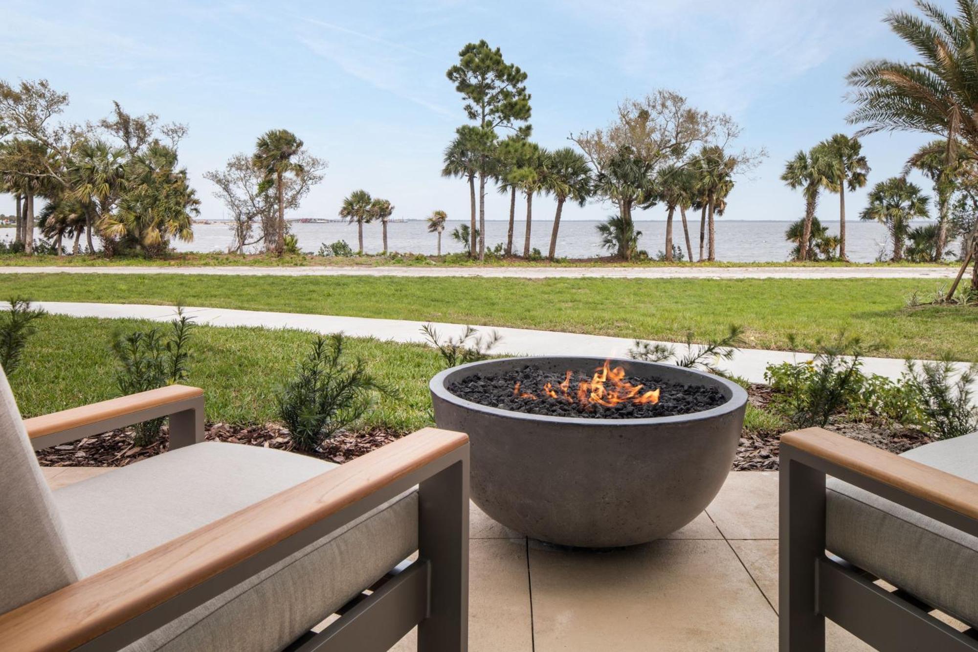 Courtyard By Marriott Titusville Kennedy Space Center Kültér fotó